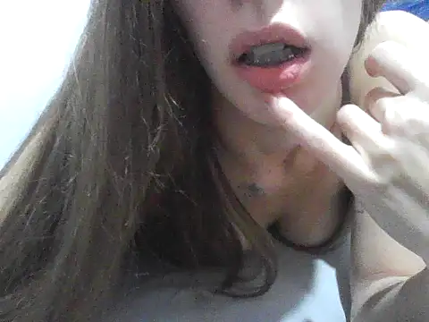 Snapshot of abiiiilpzz chatting on 05/19/26, 10:17 abiiiilpzz online show from 05/19/26, 10:17