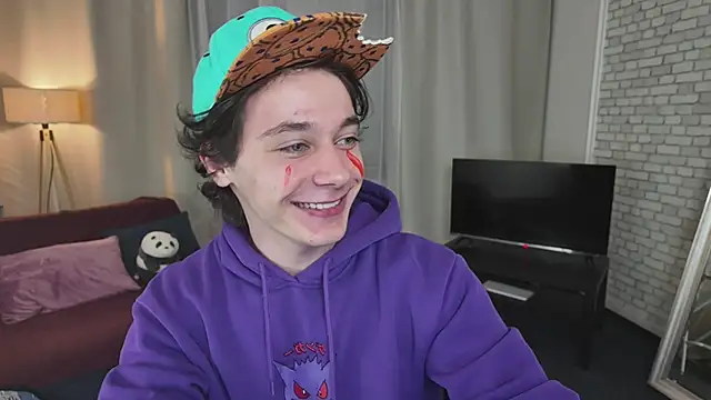 KevinStrike online show from 03/31/26, 07:27