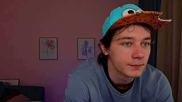 KevinStrike online show from 04/11/26, 07:45