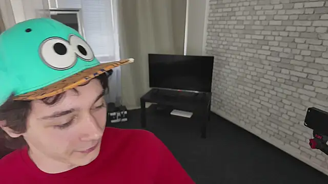 KevinStrike online show from 04/06/26, 01:23