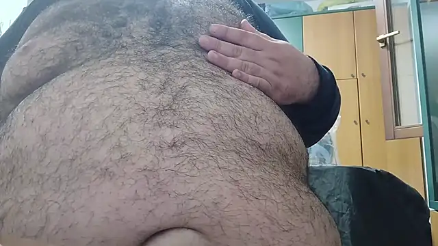 BeardedChubb online show from 04/15/26, 07:58