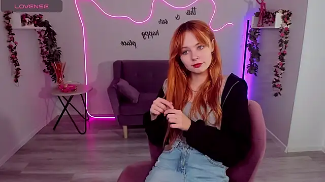 MiaSensitive online show from 04/04/26, 06:20