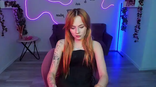 MiaSensitive online show from 04/28/26, 11:47