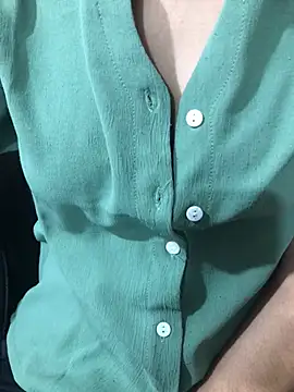 Rajukummr online show from 04/06/26, 10:05