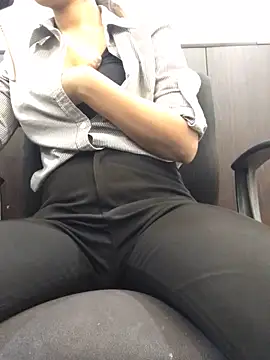 Rajukummr online show from 04/13/26, 12:09