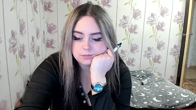 Snapshot of Agathameoww chatting on 04/30/26, 08:57 Agathameoww online show from 04/30/26, 08:57