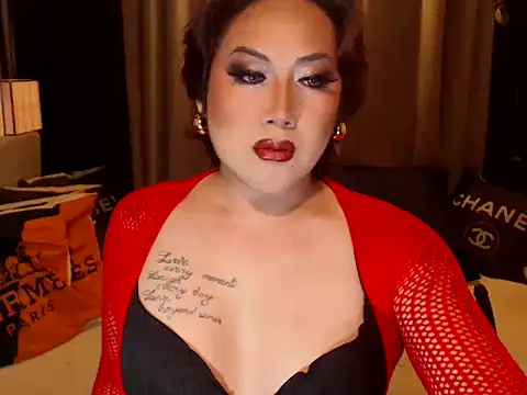 YourMistressAggy online show from 05/07/26, 06:22