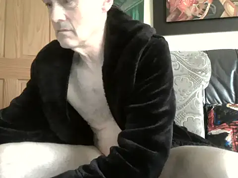 Useless Wanker online show from 04/05/26, 02:46