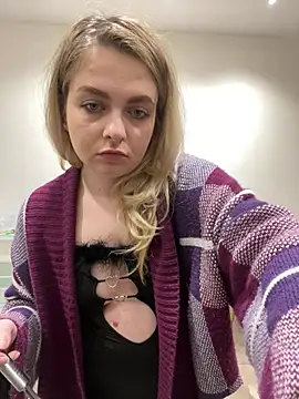 EvaKraz online show from 03/23/26, 11:04