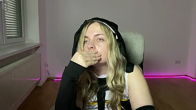 EvaKraz online show from 04/01/26, 09:43