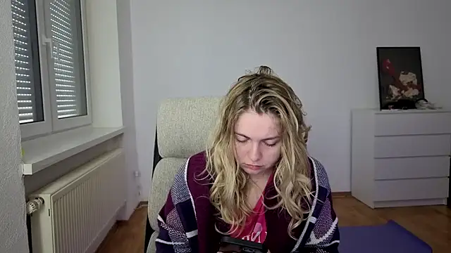 EvaKraz online show from 04/26/26, 09:39
