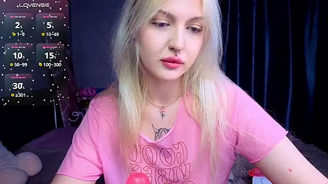BlondieSummer online show from 07/13/26, 06:18
