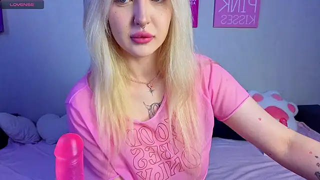 BlondieSummer online show from 06/30/26, 03:12