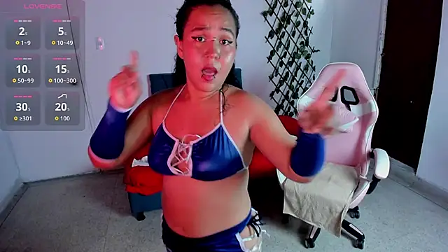 LisaTepes online show from 04/11/26, 09:07