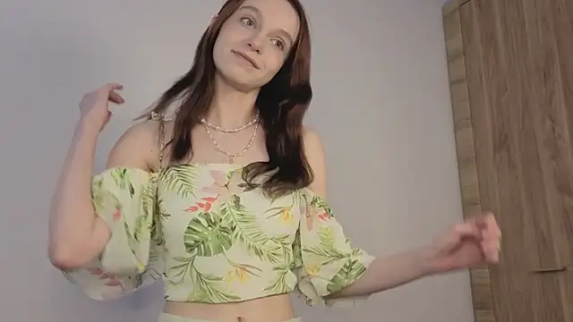 JoselynNeave online show from 03/28/26, 06:47