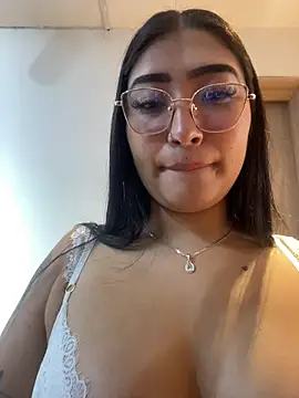 ami santos online show from 03/27/26, 02:51