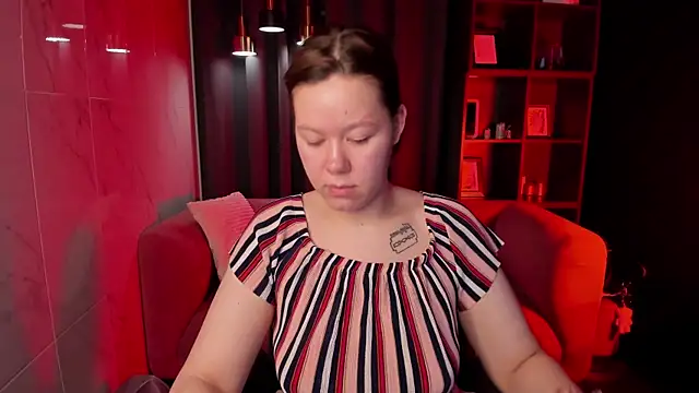 Vanessa ama online show from 03/28/26, 01:56