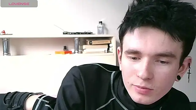 Snapshot of Ernest_ice chatting on 04/03/26, 01:17 Ernest ice online show from 04/03/26, 01:17