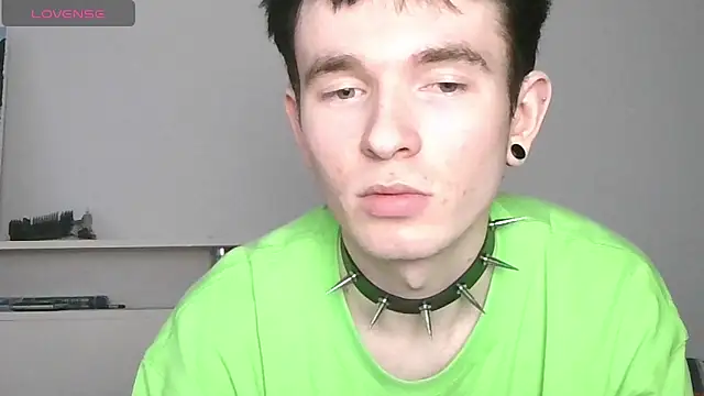 Snapshot of Ernest_ice chatting on 04/05/26, 04:13 Ernest ice online show from 04/05/26, 04:13