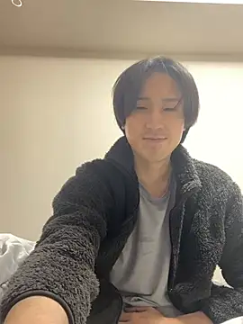 youta200 online show from 04/12/26, 01:14