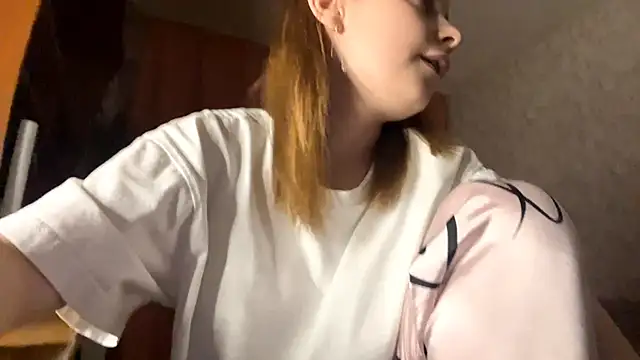 SageFennell online show from 04/14/26, 05:07