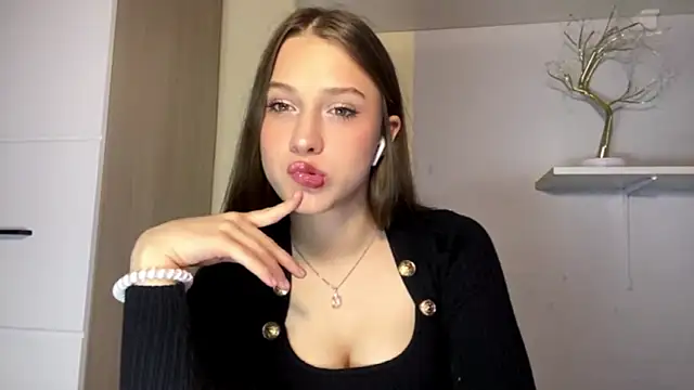 AssumingPail online show from 04/03/26, 04:24