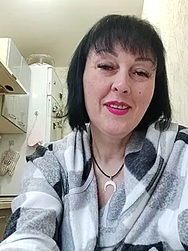 HelgaDennis online show from 04/03/26, 05:36