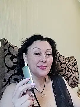 HelgaDennis online show from 05/16/26, 07:29