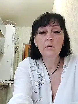 HelgaDennis online show from 06/07/26, 03:45
