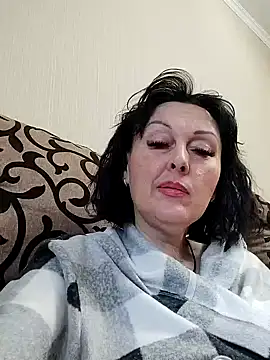 HelgaDennis online show from 05/10/26, 12:31