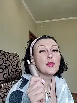 HelgaDennis online show from 05/09/26, 10:29