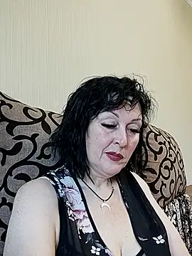 HelgaDennis online show from 06/11/26, 04:53