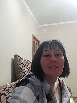 HelgaDennis online show from 04/07/26, 07:26