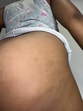 Snapshot of _RouseEvans_ chatting on 04/09/26, 06:19 RouseEvans online show from 04/09/26, 06:19