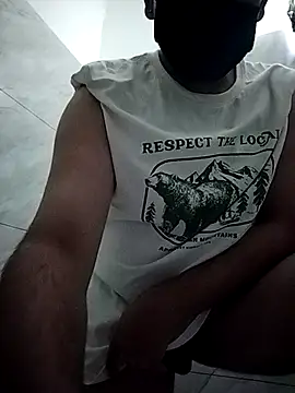 Snapshot of Small_dick_069 chatting on 04/14/26, 06:57 Small dick 069 online show from 04/14/26, 06:57