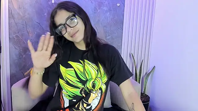 alina sauvage online show from 07/08/26, 11:44