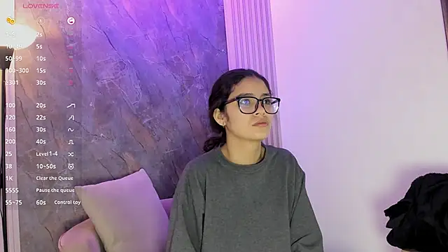 alina sauvage online show from 06/01/26, 11:21