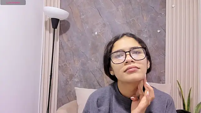 alina sauvage online show from 07/06/26, 11:50