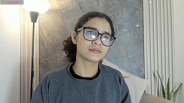 alina sauvage online show from 07/09/26, 11:42