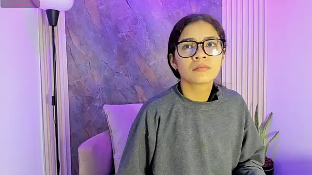 alina sauvage online show from 05/12/26, 11:27