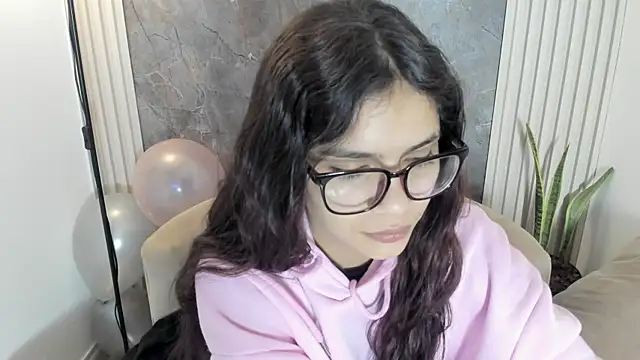 alina sauvage online show from 06/19/26, 11:16