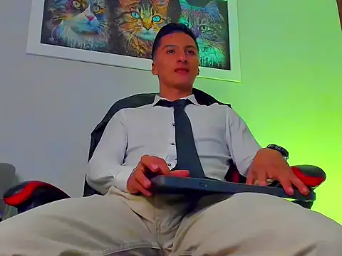 Snapshot of Dominus_Alpha chatting on 04/08/26, 03:30 Dominus Alpha online show from 04/08/26, 03:30