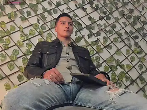 Snapshot of Dominus_Alpha chatting on 03/28/26, 03:29 Dominus Alpha online show from 03/28/26, 03:29