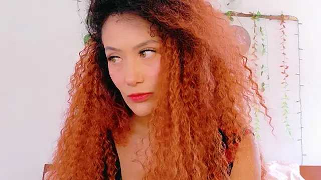 Ajua  Uva online show from 03/30/26, 06:20