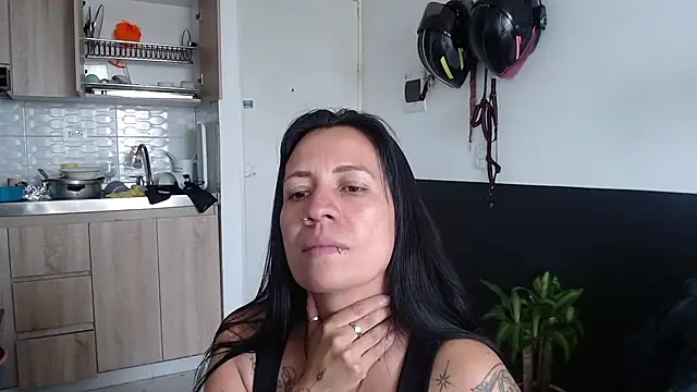 sammyfiree online show from 04/14/26, 04:12