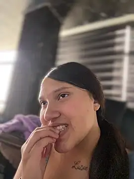 Melody LS online show from 04/10/26, 07:10