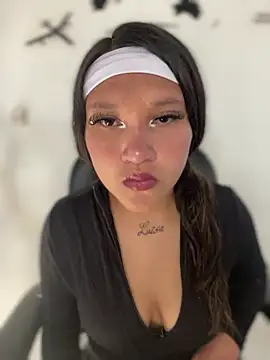 Melody LS online show from 03/22/26, 01:12