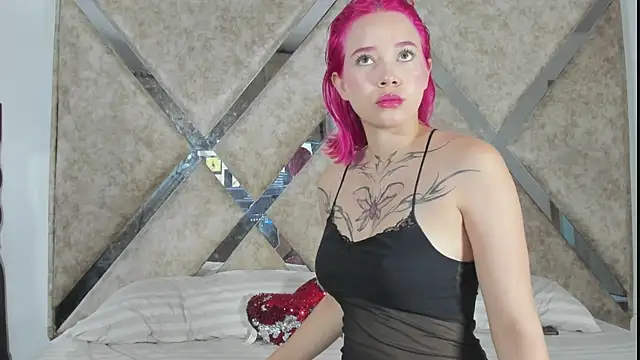 Snapshot of Pleasure_Aurora chatting on 03/27/26, 01:01 Pleasure Aurora online show from 03/27/26, 01:01