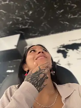 Snapshot of Anitta__LS chatting on 04/14/26, 06:46 Anitta LS online show from 04/14/26, 06:46