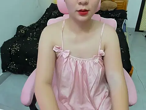 Snapshot of Chi_xinh19 chatting on 03/31/26, 12:40 Chi xinh19 online show from 03/31/26, 12:40